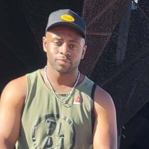 Meet your Posher, Devon